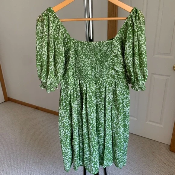 Abercrombie & Fitch Green Puff Sleeve Mini Dress NWT Medium Tall - Picture 6 of 12